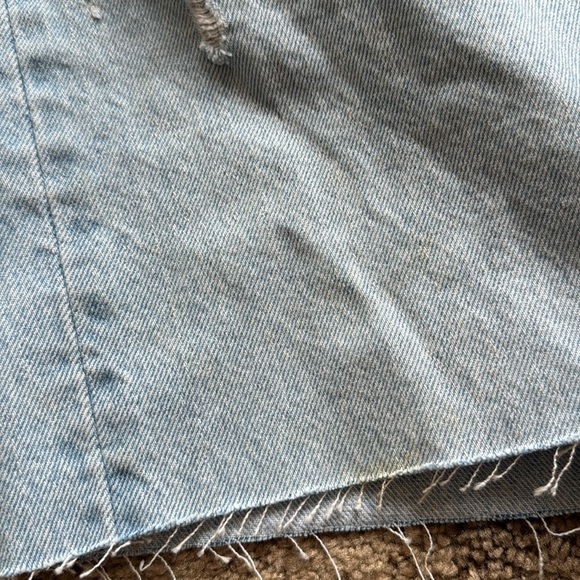 Levi’s Cut Off 501 Light Wash Denim Jean Shorts Jorts Button Fly 5” - Picture 8 of 8